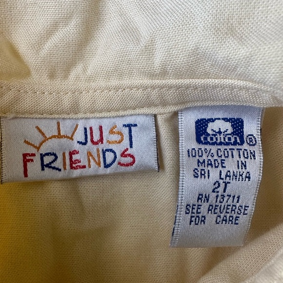 Vintage JUST FRIENDS Yellow Blouse with Collar and Pockets - Picture 2 of 4
